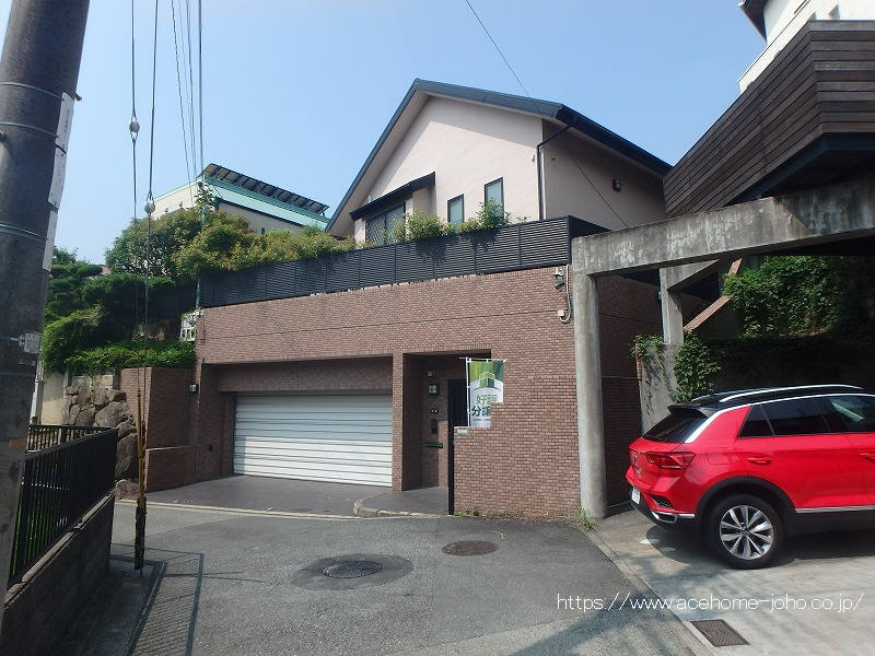 東側より