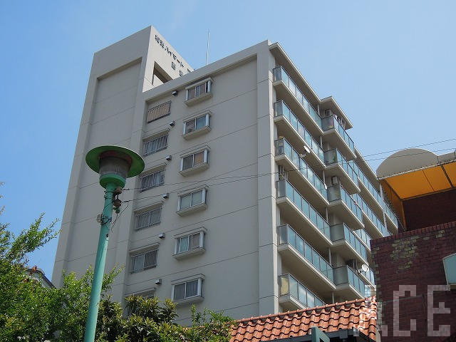 建物外観／南西側より