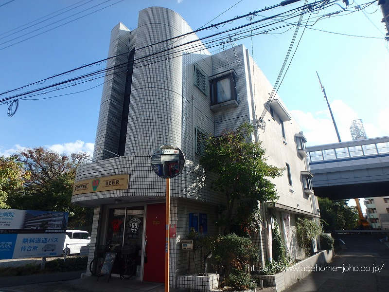 北西側より