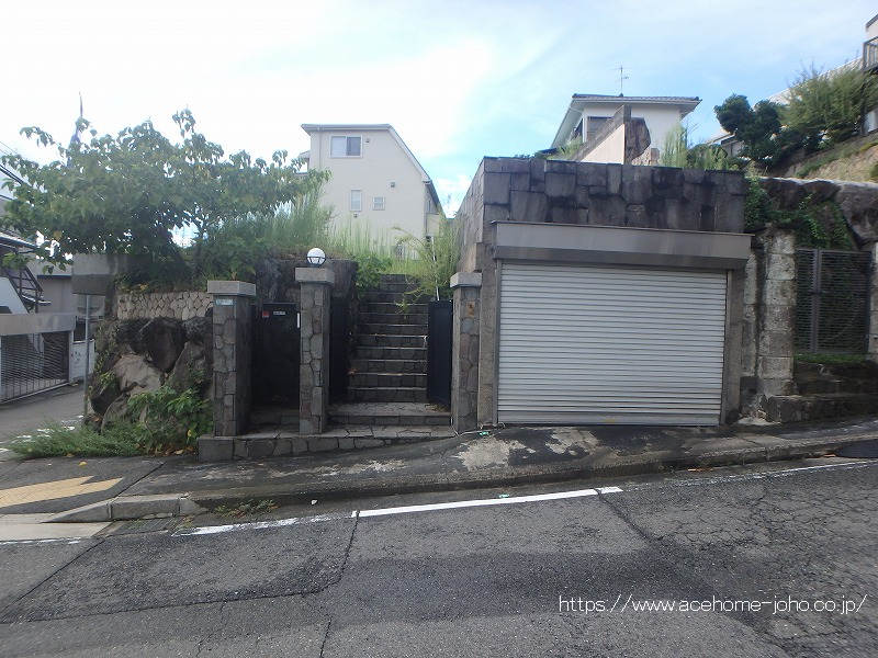 東側より