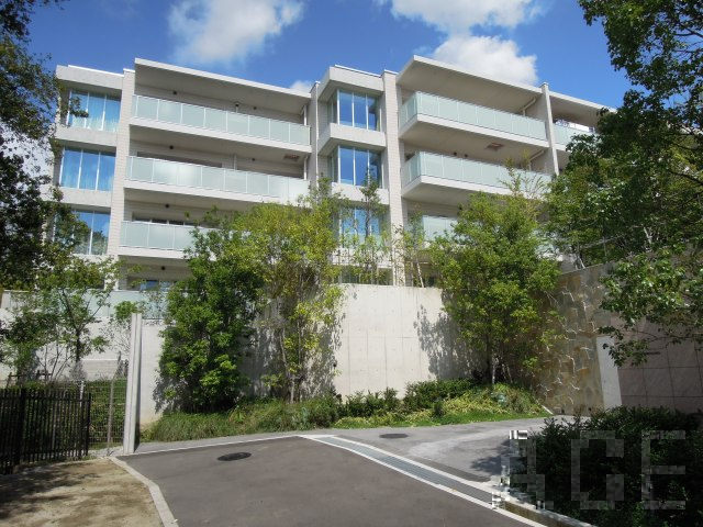 建物外観／南側より