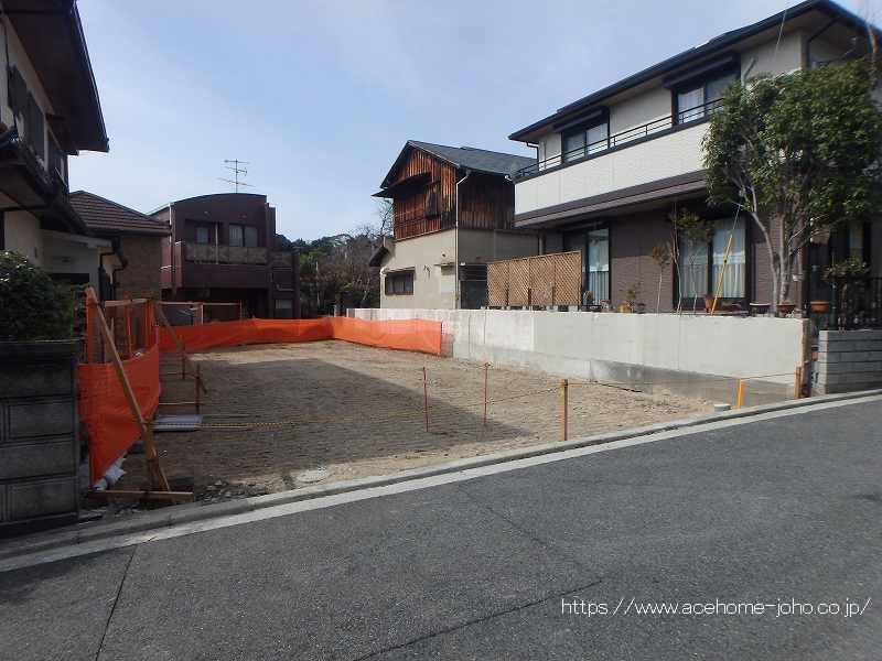 東側より