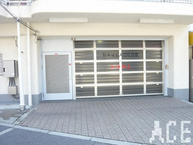 駐車場入口