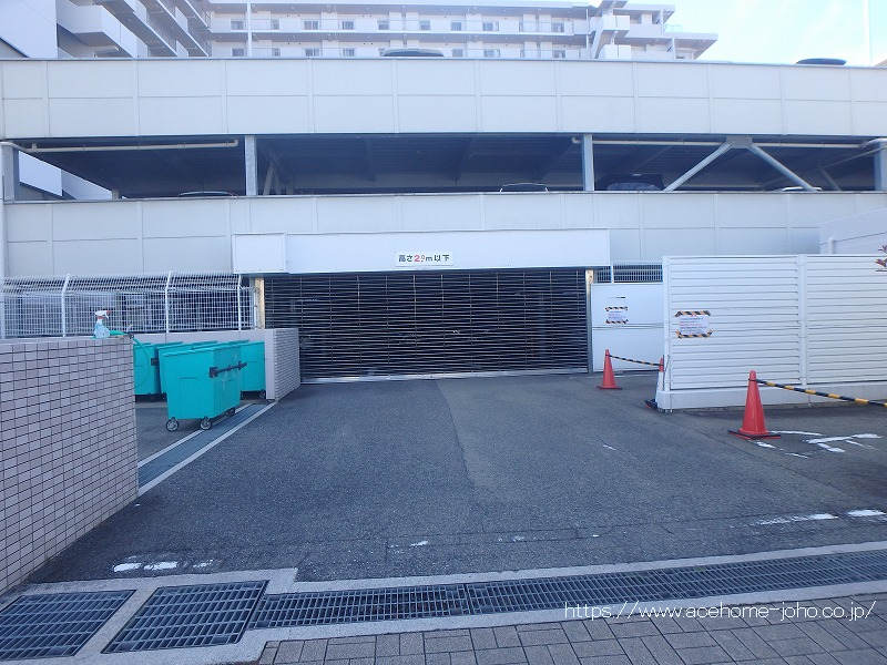 駐車場の入口