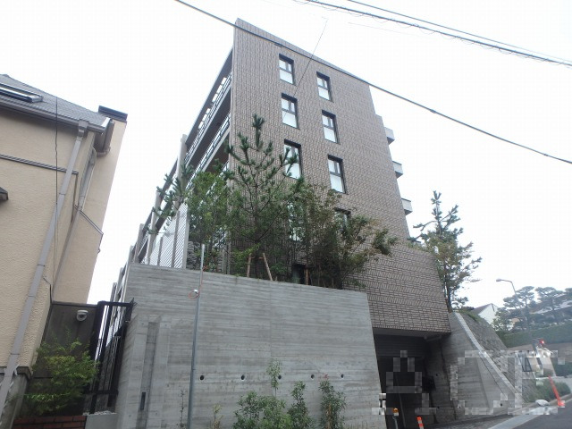 建物外観/南東側より