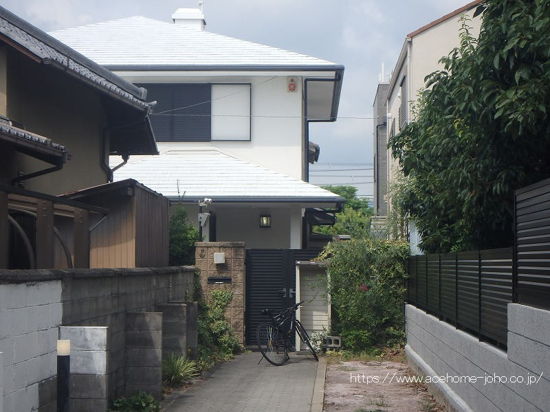 東側より