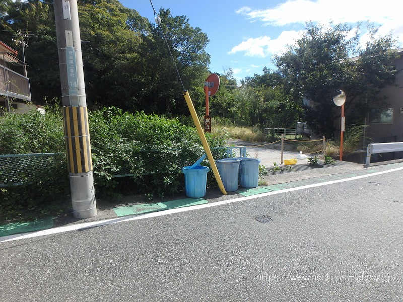 北西側より