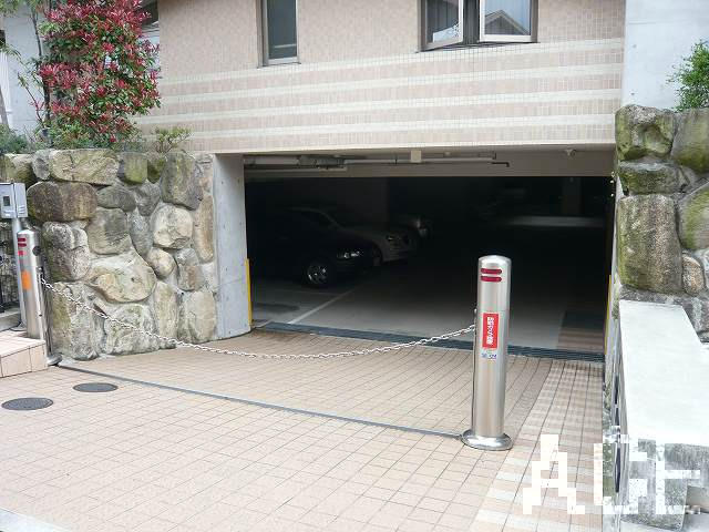 駐車場入口