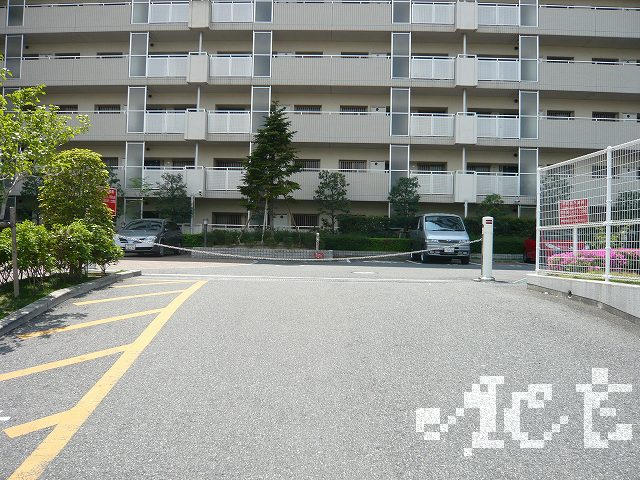 駐車場入口